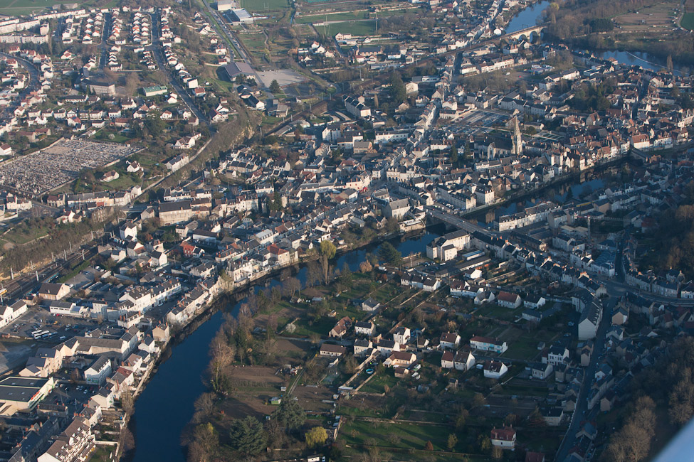 Argenton-sur-Creuse vue du ciel