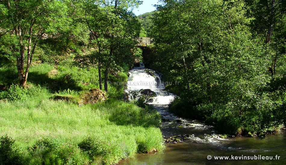 photo de la cascade de Montfermy